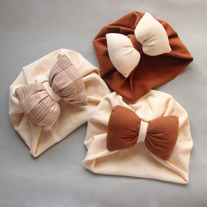 Newborn Bow Beanie - Cream/Plaid